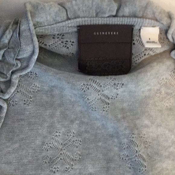 Women’s Sweater - Picture 2 of 5